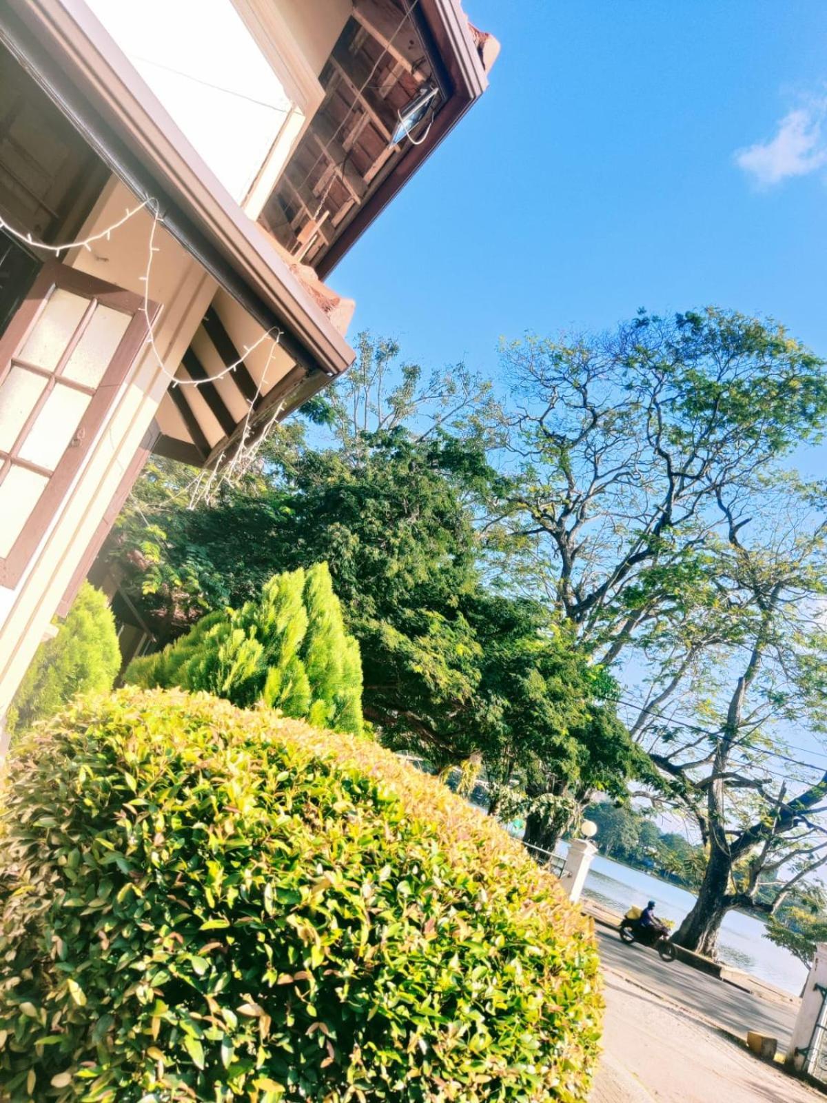 Hotel Grand Colonial Viveka Kurunegala Exterior foto